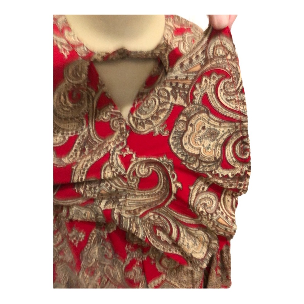 Beautiful tunic - Picture 3 of 3